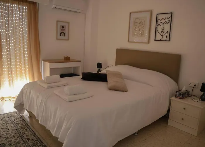 Apartmán Cozy 2 Bdr Free Parking Wifi